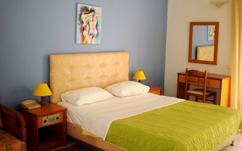 Hotel Oasis Kalo Nero Messenien Strandhotel Kyparissia WTG34