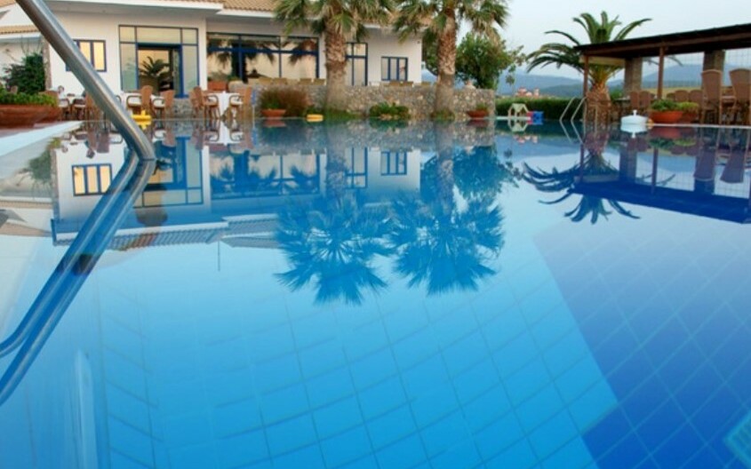 Hotel oasis Kalo Nero Kyparissia Wunder Travel Greece Peloponnes20