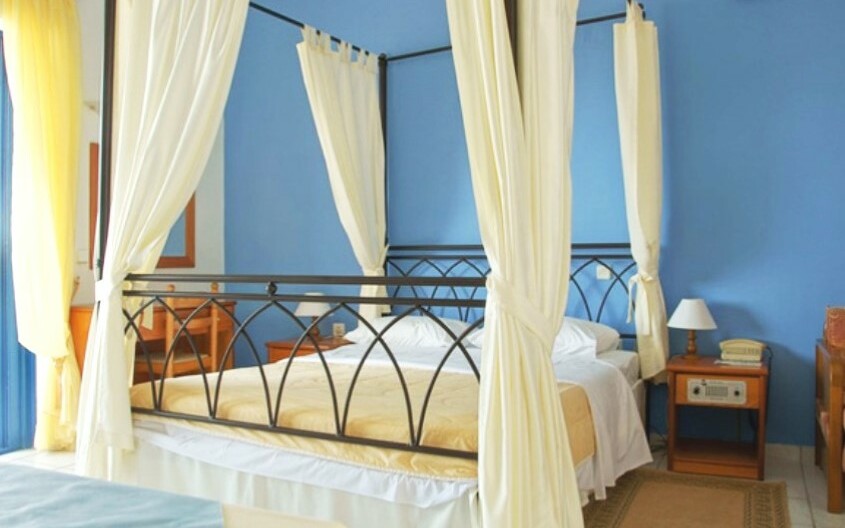 Hotel oasis Kalo Nero Kyparissia Wunder Travel Greece Peloponnes21